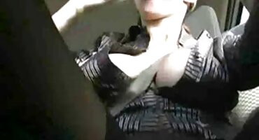 sex nhật hạ full Để dương vật giữa hai heosex bầu ngực của cô ấy.