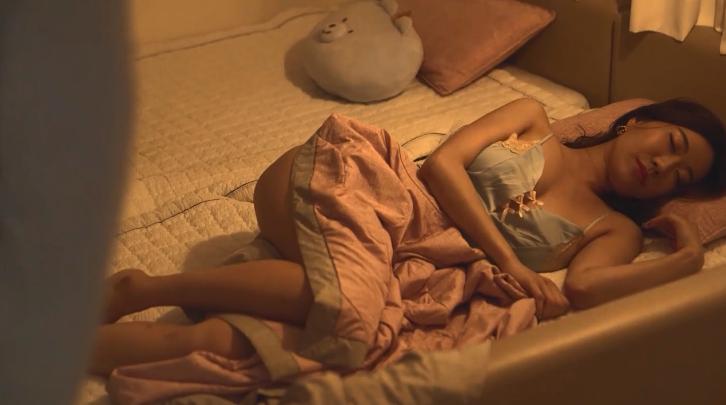 sex viey nam Khoảnh khắc vợ chồng trẻ cứ rảnh là chịch